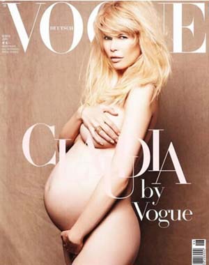 Claudia Schiffer pregnant on the cover of German Vogue