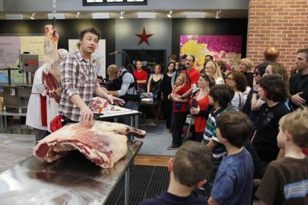 Jamie Oliver reaches parents of LA schoolkids