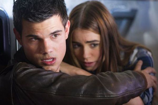 Lilly Collins talks Taylor Lautner's