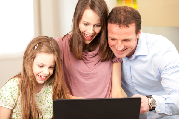 Mom setting up online calendar