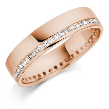 Rose gold wedding bands are a popular wedding trend for 2011