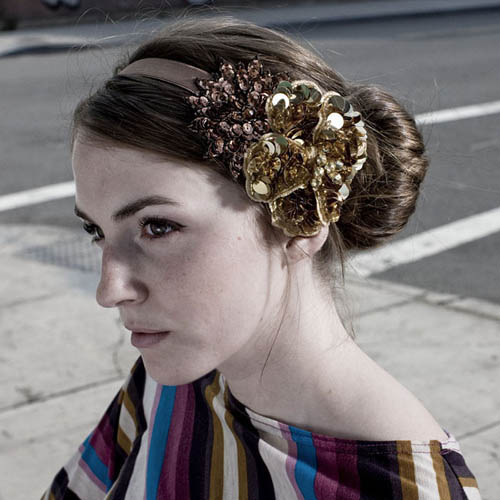 Court & Plume royal hair accessory