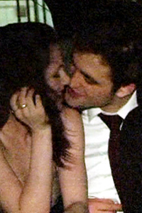 Robert Pattinson and Kristen Stewart