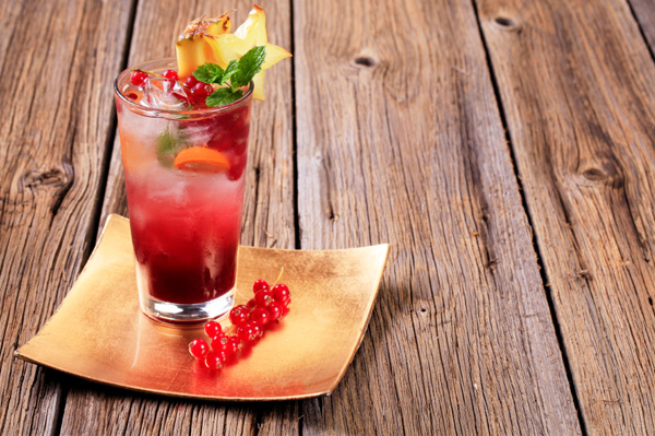 Cran-razz fizz
