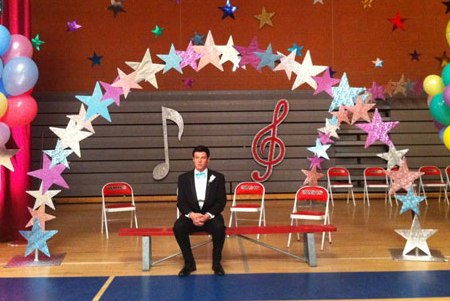 Glee holds its Prom