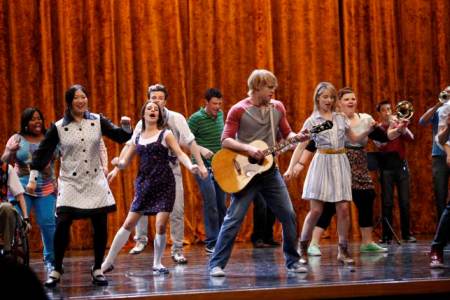 Glee explores Rumours