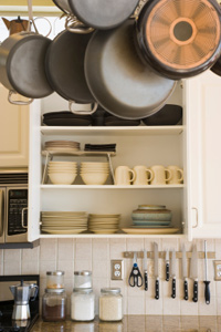 Hanging pots and pans