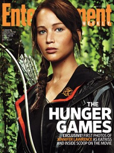 Jennifer Lawrence in Hunger Games on EW cover!