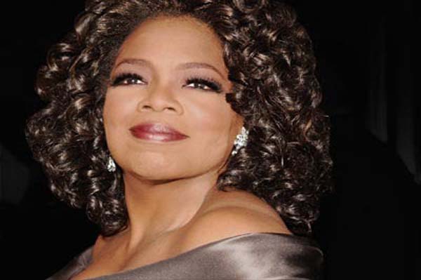 Oprah's stylists dish on her contributions to fashion