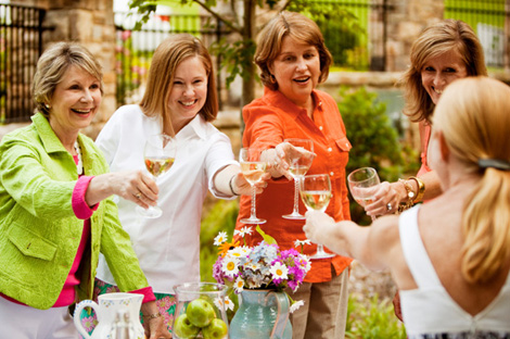 Outdoor brunch for Mother's Day