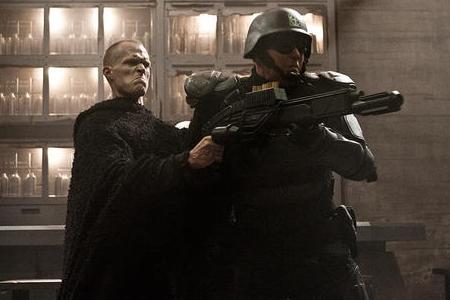Paul Bettany does battle in Priest