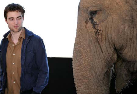 Robert Pattinson