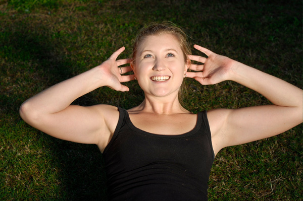 Woman doing crunches