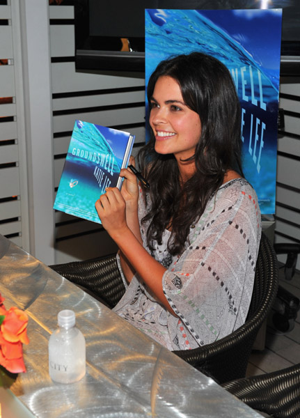 Katie Lee Groundswell Book Signing