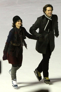 Carla Gugino and Jim Carrey