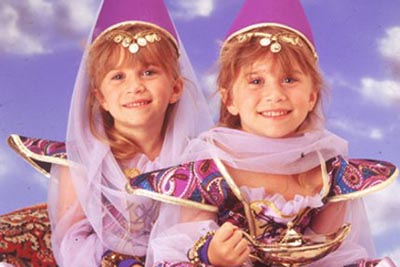 Mary Kate and Ashley Olsen as tots