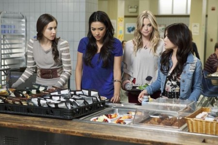 Pretty Little Liars premieres June 14