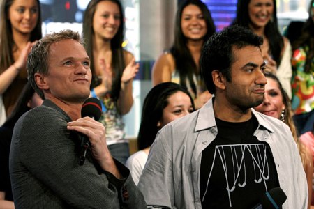 Kal Penn to be reunited with Neil Patrick Harris on How I Met Your Mother and in a new Harold & Kumar movie!