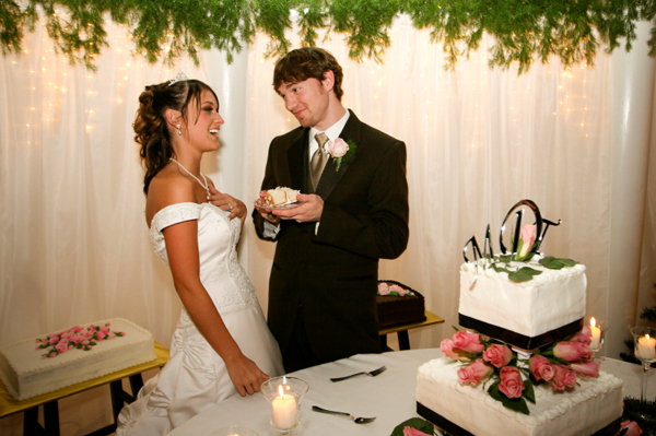 8 Myths about wedding cake