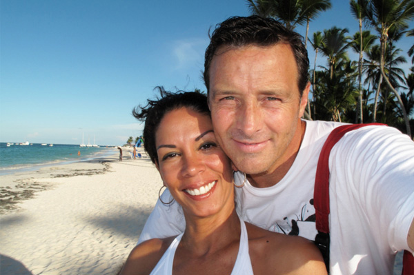 Couple on short honeymoon in Bahamas