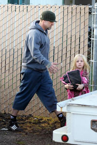 Jesse James gets custody of Sunny