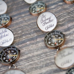 Compass place cards
