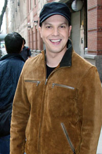 Gavin DeGraw might be back on stage this week
