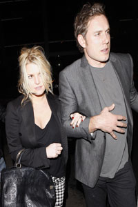 Jessica Simpson is keeping her wedding a secret