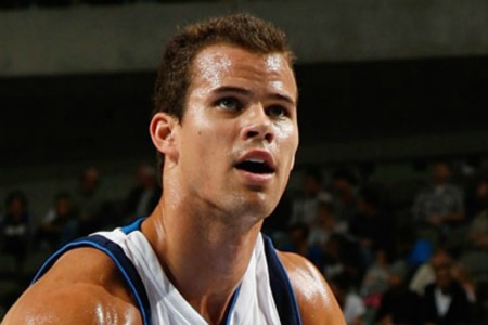 Kris Humphries