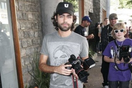 Adrian Grenier gets behind the camera