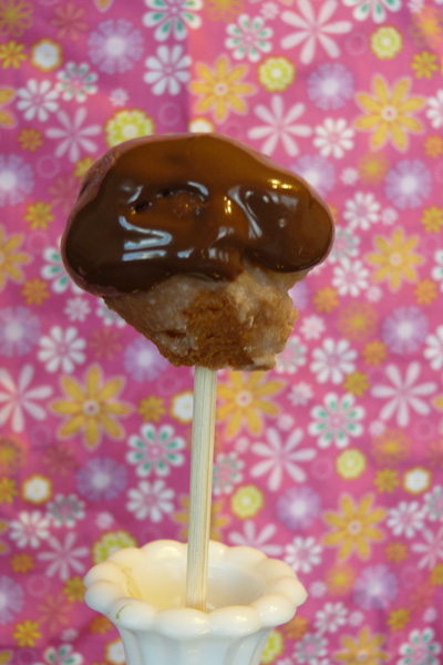 doughnut hole pop