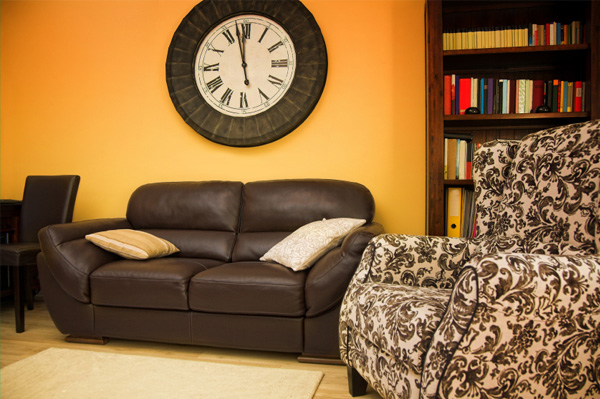 Decorating a living room for Fall
