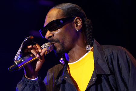 Snoop Dogg wants to run Yahoo