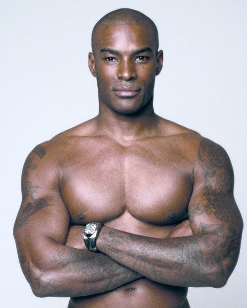 black gay porn stars that are escorts