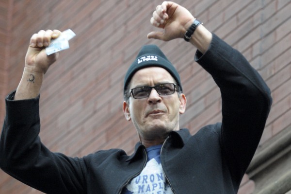 Charlie Sheen's Anger Management picked up by FX