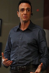 Hank Azaria in Free Agents