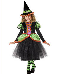 Girl-Halloween-Costume-Storybook-witch