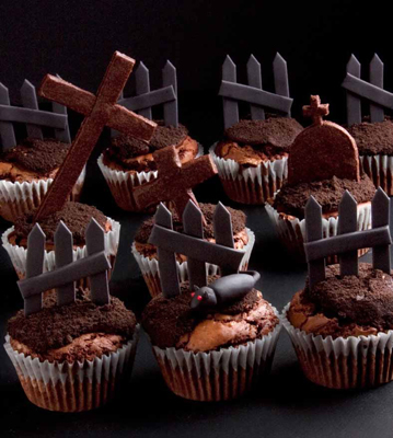 graveyard cupcakes