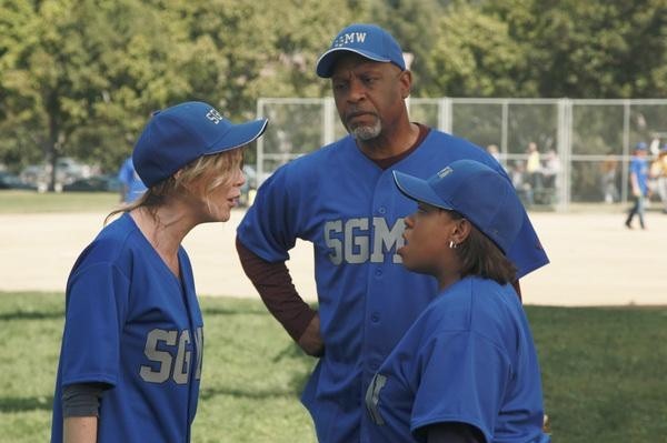 Bailey and Meredith bring their feud to the field on Grey's Anatomy: 