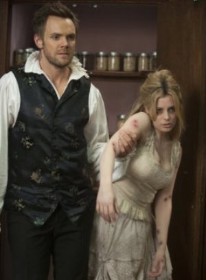 Okay, we got one vampire and victim in the group!