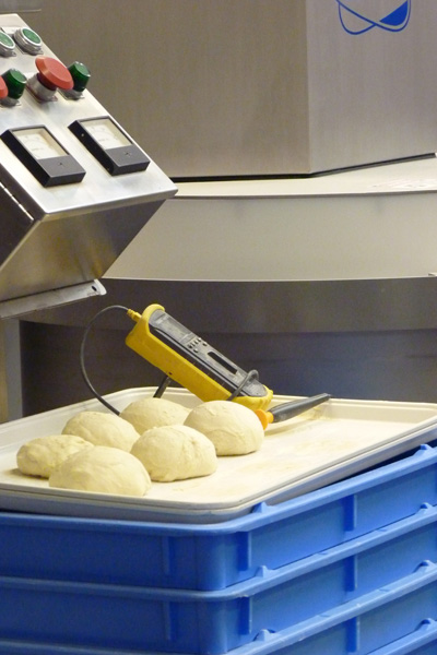 Domino's pizza dough