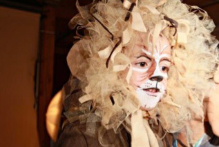 Lion mane hood