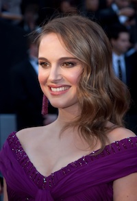 Natalie Portman shows off baby Aleph