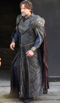 Russell Crowe as Jor-El