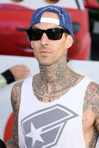 Travis Barker talks plane crash