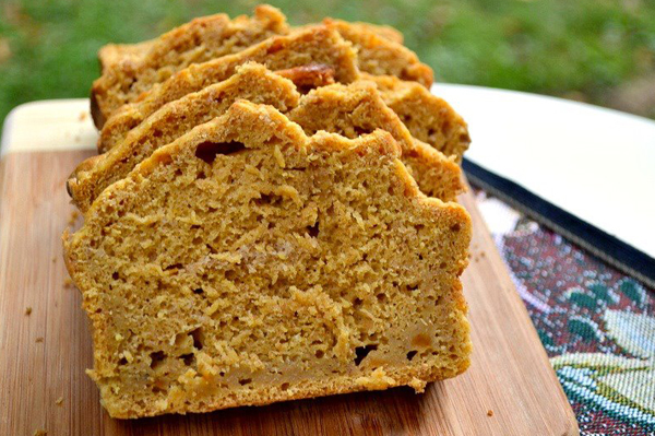Light whole wheat pumpkin beer bread