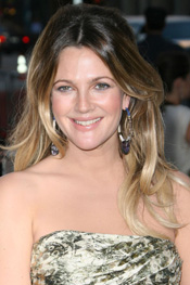 Drew Barrymore's face slimming hairstyle