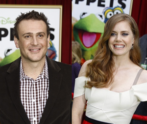 Jason Segel and Amy Adams showing their Muppet love