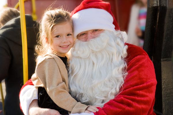 Santa Visit & Sausage Sizzle 17/12/2013 Santa Visit & Sausage Sizzle 17/12/2013