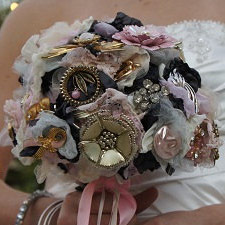 vintage brooch bouquets